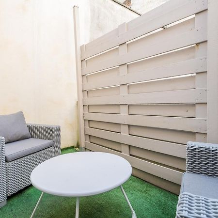Studio En Duplex-Aircon-Terrasse-Parking-Calme Bordeaux Bagian luar foto