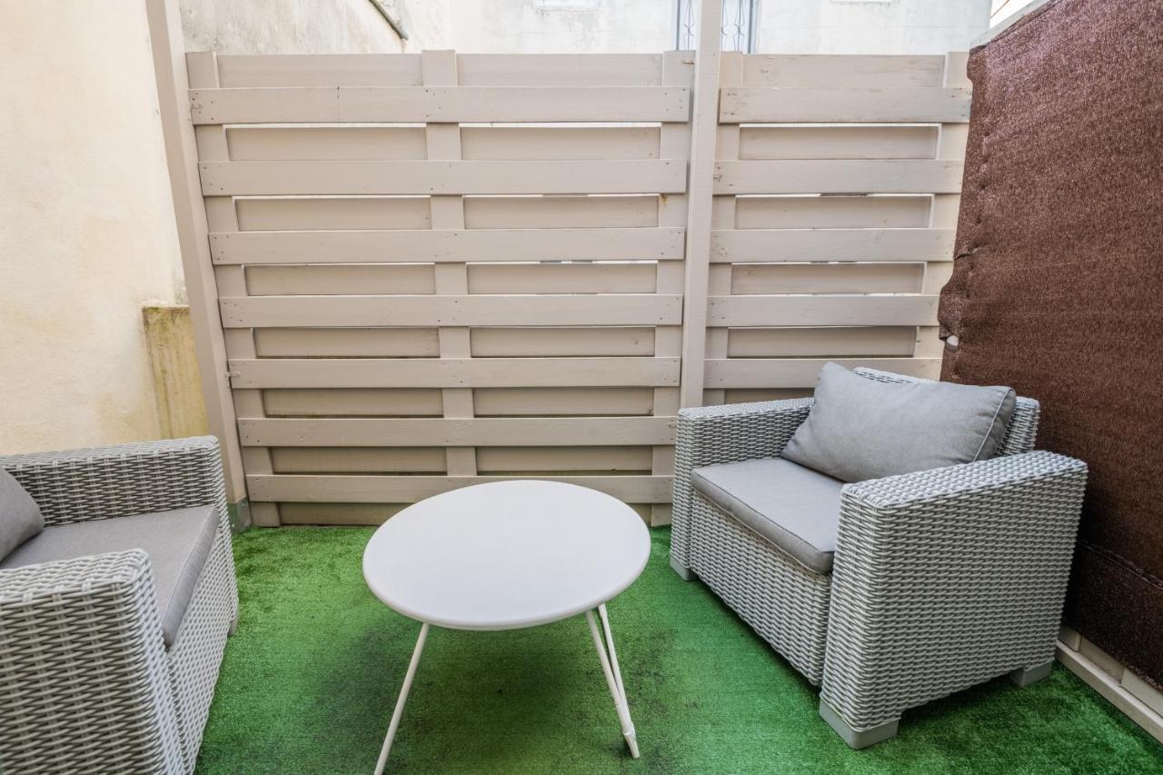Studio En Duplex-Aircon-Terrasse-Parking-Calme Bordeaux Bagian luar foto