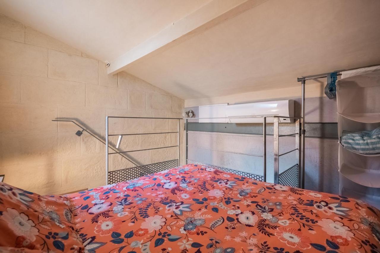 Studio En Duplex-Aircon-Terrasse-Parking-Calme Bordeaux Bagian luar foto