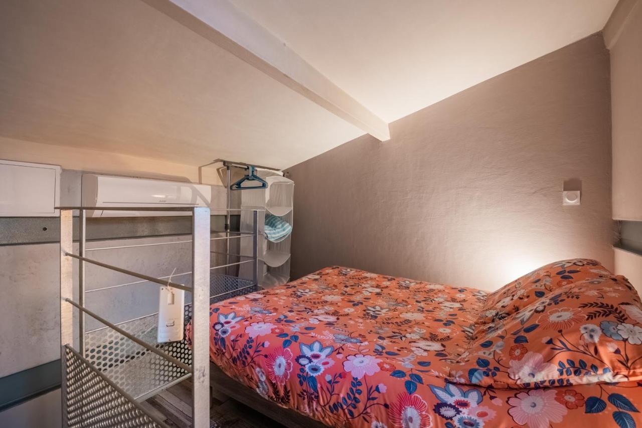 Studio En Duplex-Aircon-Terrasse-Parking-Calme Bordeaux Bagian luar foto