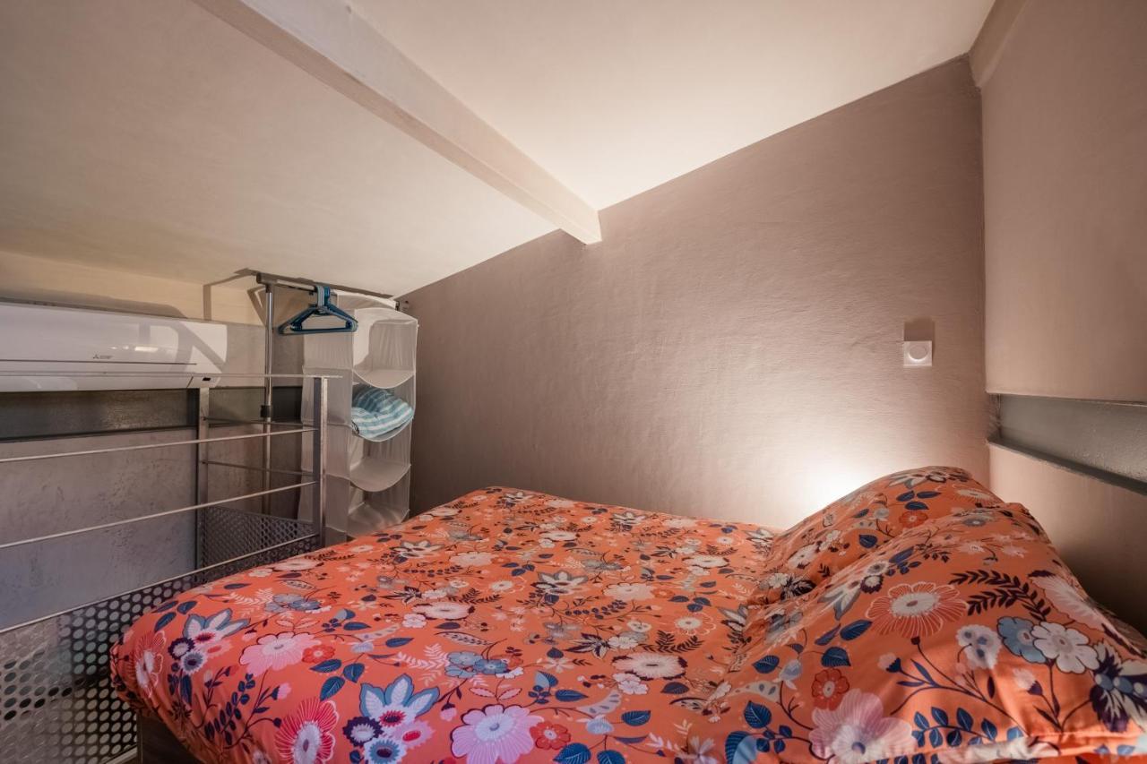 Studio En Duplex-Aircon-Terrasse-Parking-Calme Bordeaux Bagian luar foto