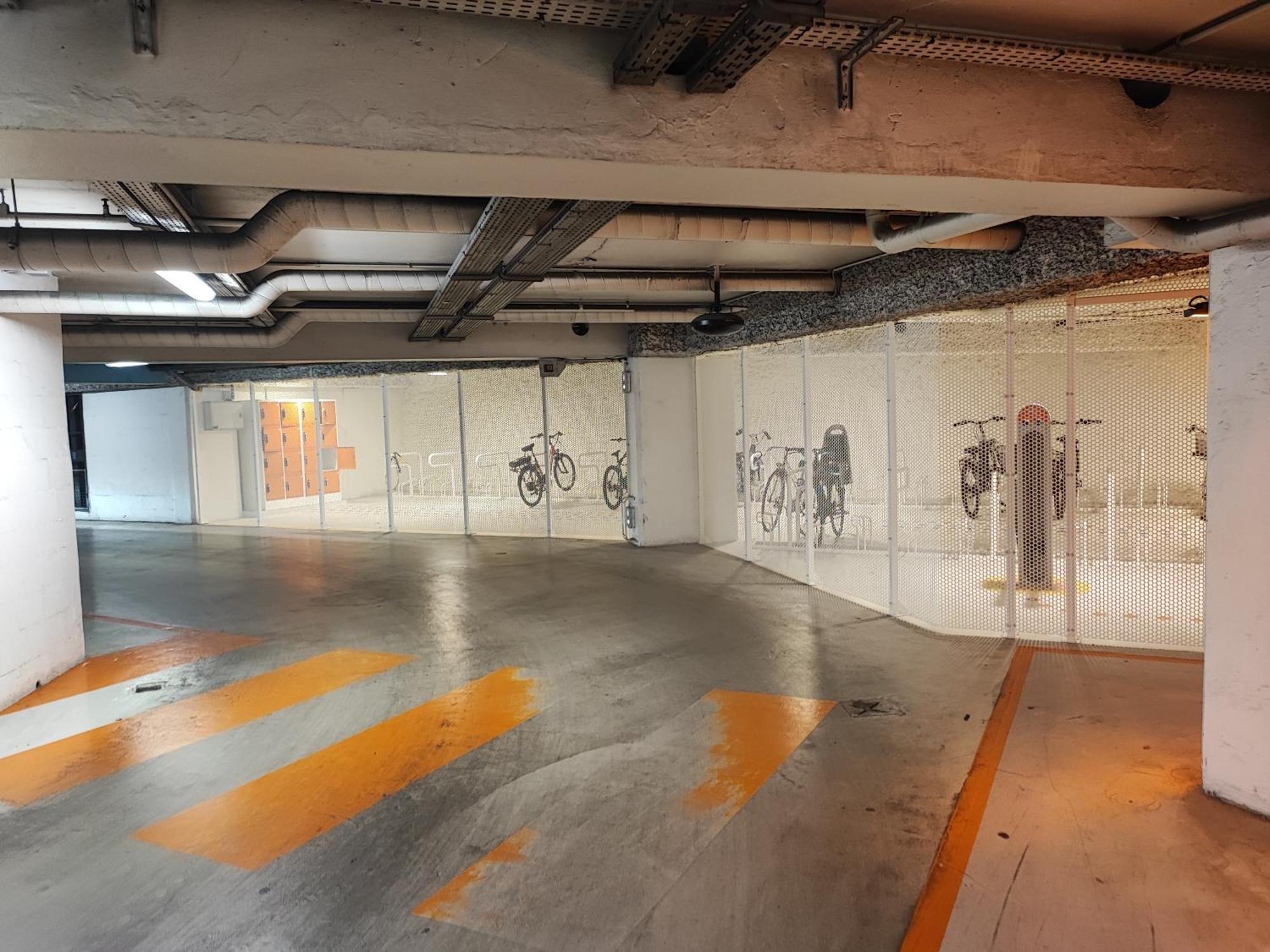 Studio En Duplex-Aircon-Terrasse-Parking-Calme Bordeaux Bagian luar foto